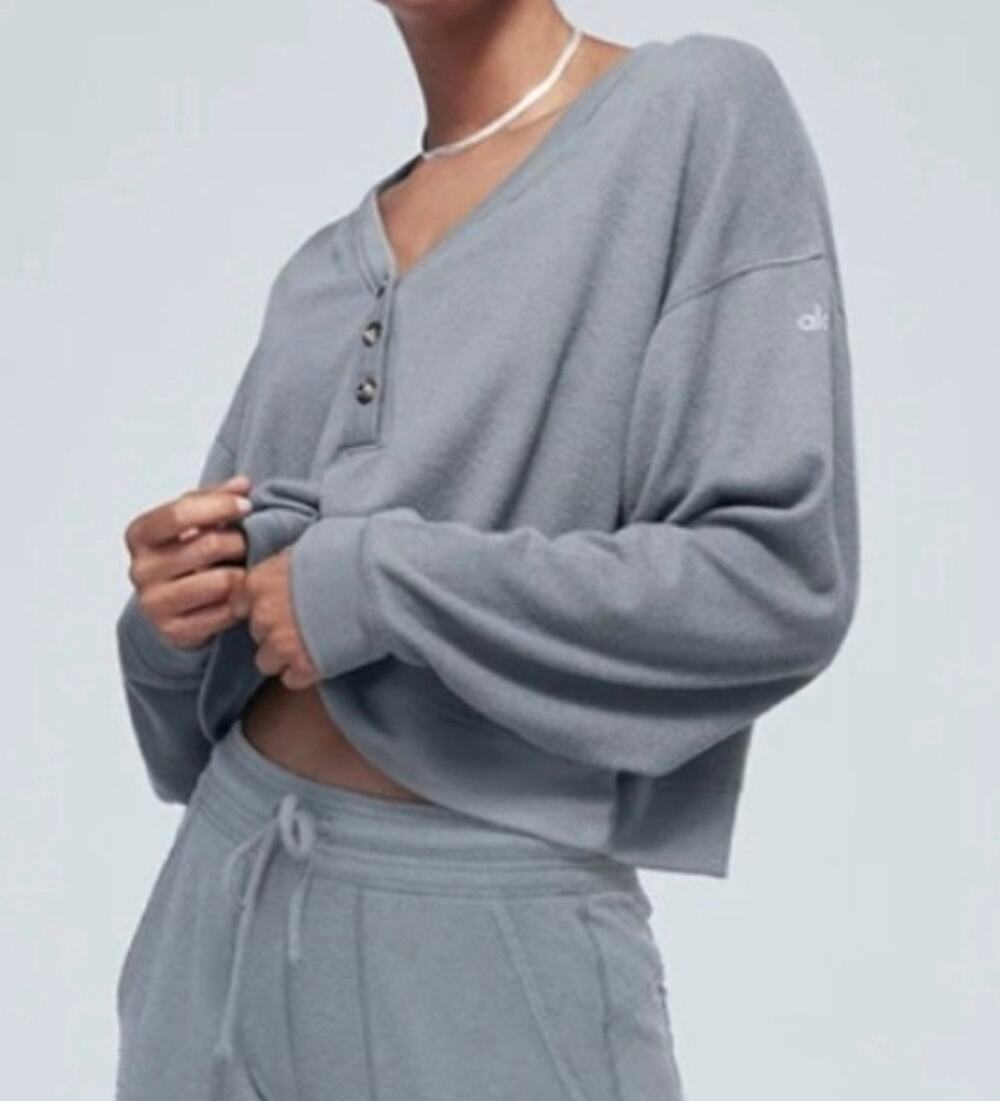 Alo long sleeve